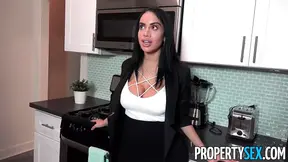 Sexy - Desperate real estate agent almost loses sale