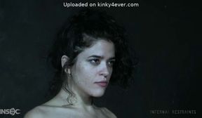 alice in chains queening victoria