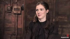 Delicia de novinha dando cu pro macho dotado - Isobel Wren's First Bound and Displayed Scene