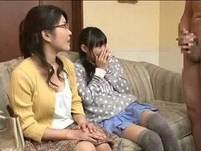 Mom and NOT her daughter Sex Education Watching Video