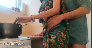 Unsatisfied Girl Has an affair and fucked hard with neighbour on kitchen platform