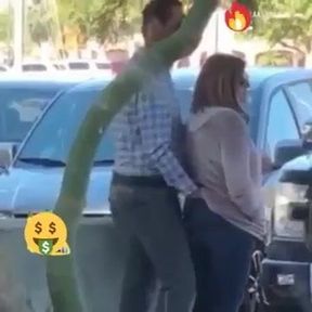 Flagrante no estacionamento