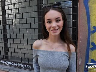 GOTFILLED Cumming inside petite sweetheart Liz Ocean