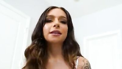 Play truth or dare with stepsis